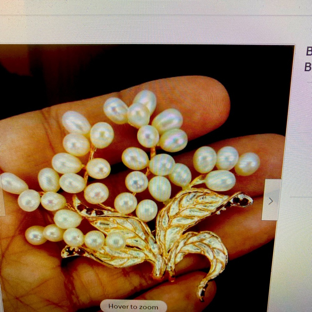 Beautiful Freshwater Baroque Pearl Brooch